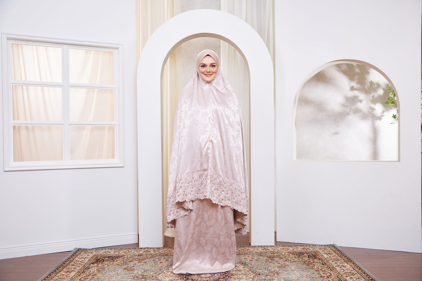 Selena The Graceful Wulan - Rose Taupe