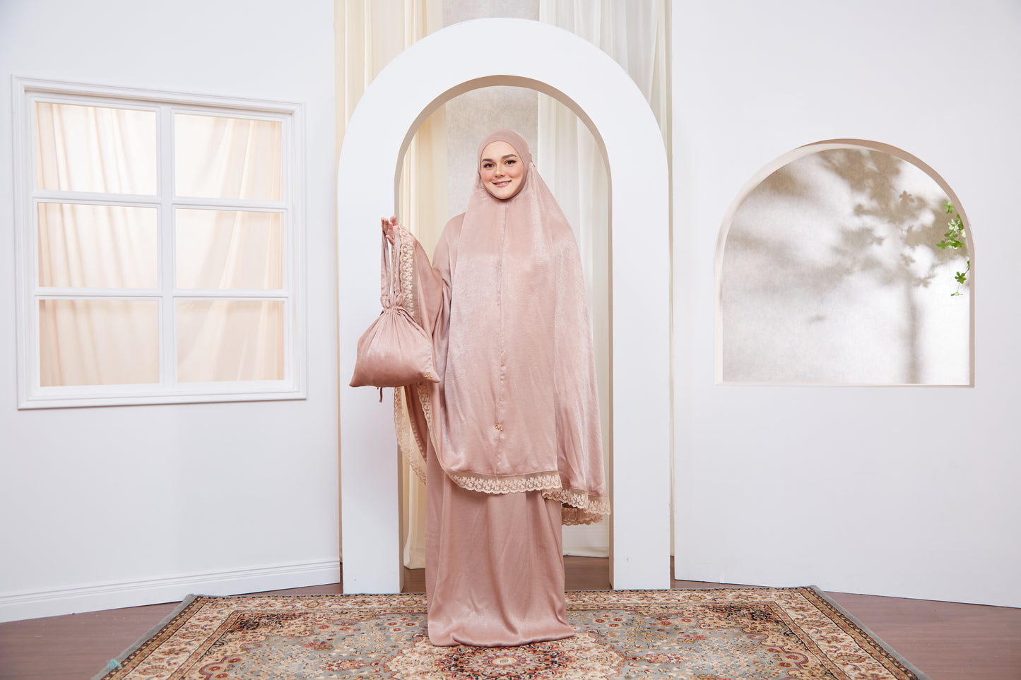 Luna - The Luminous Wulan - Nude Brown