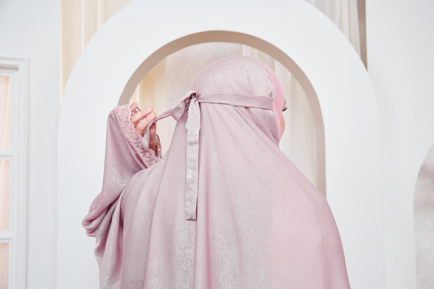 Luna - The Luminous Wulan - Rose Gold