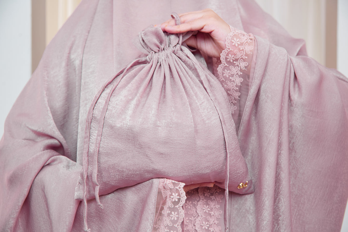 Luna - The Luminous Wulan - Rose Gold