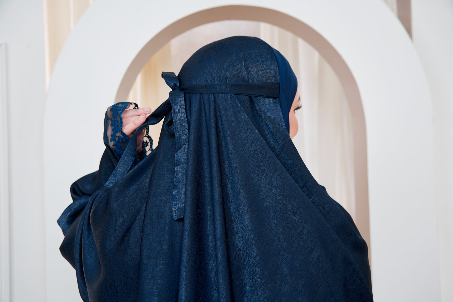 Luna - The Luminous Wulan - Navy Blue