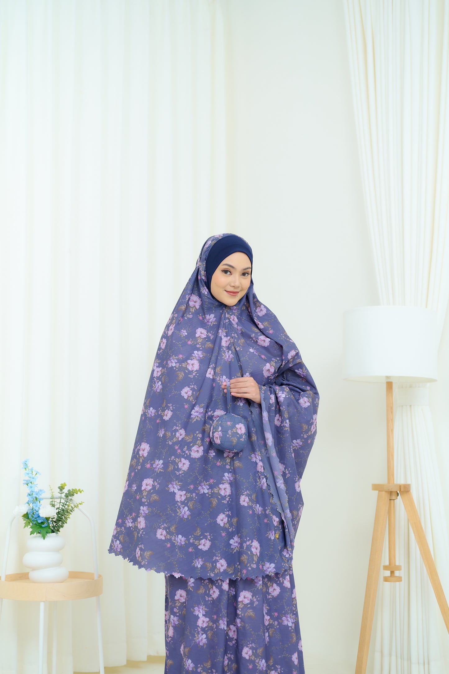 Alora - The Travelight Prayer Set - Midnight Blue